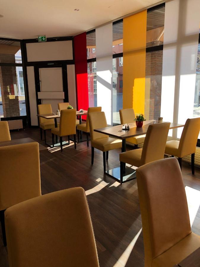 Montana Koeln-bonn Airport Hotel